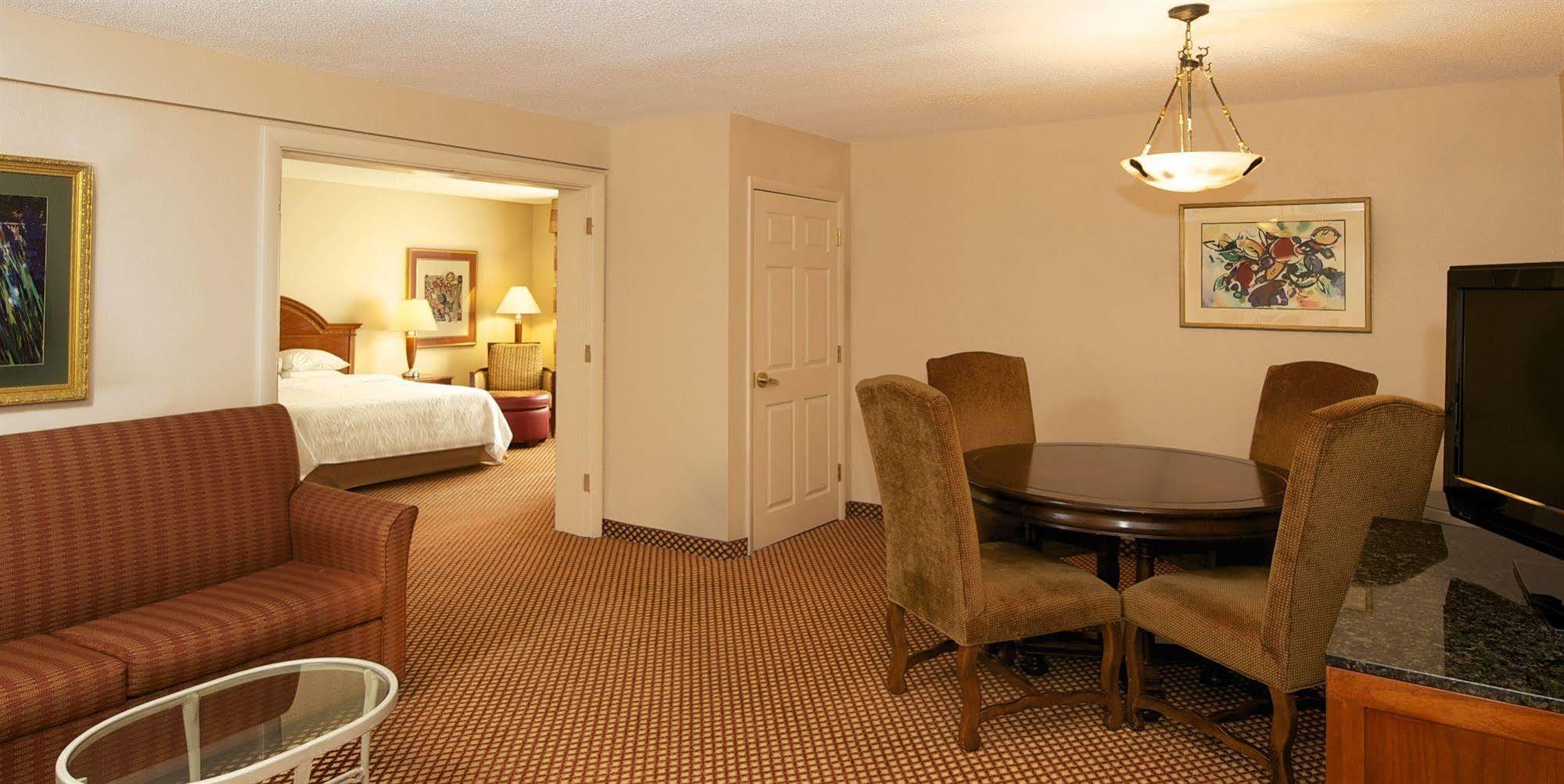 Hilton Garden Bwi Airport 3*